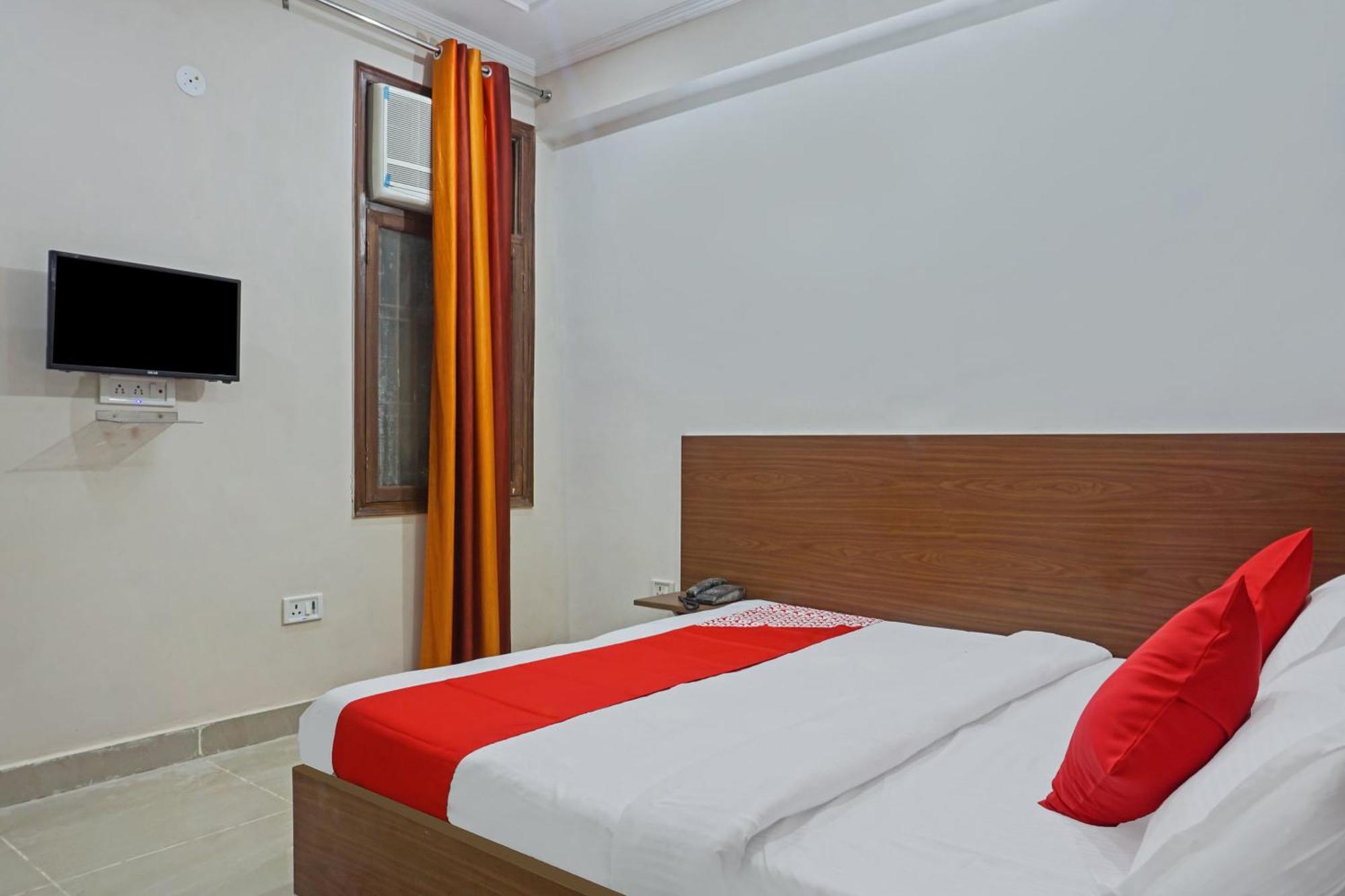 Hotel O Quadis Noida Exterior foto