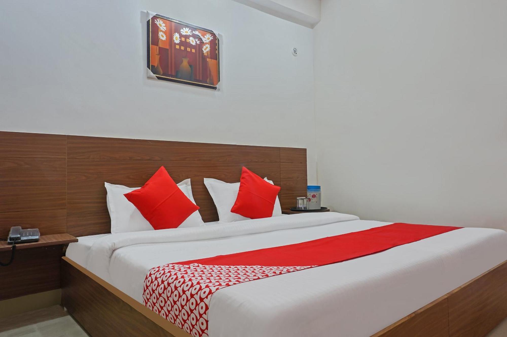 Hotel O Quadis Noida Exterior foto